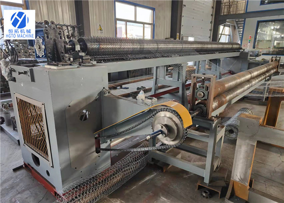 中庭の壁のための六角形の金網機械を編む3000mm CNC